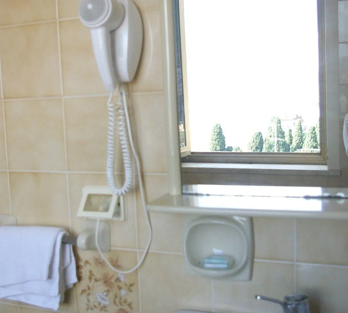 טאורמינה Hotel Natalina